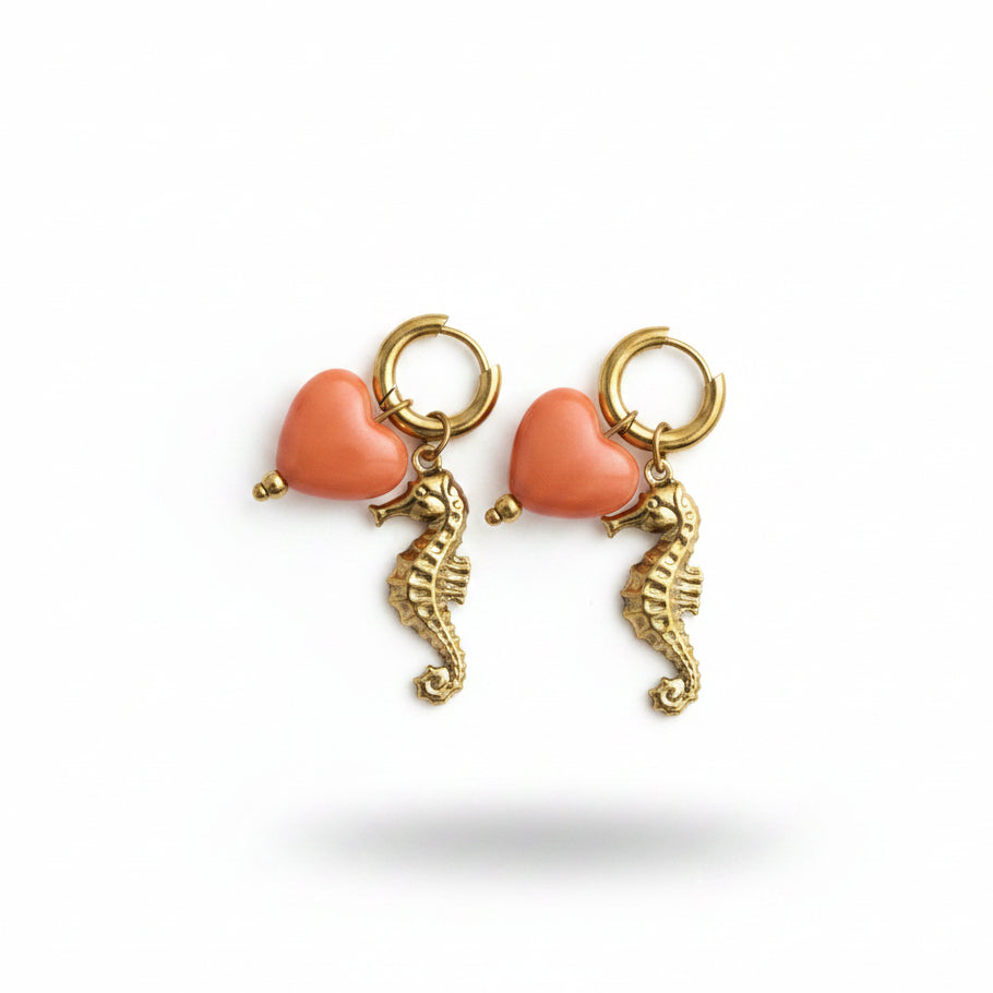 Oorbellen 'seahorse - orange heart'